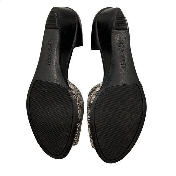 Nine West Women's Black Cream Vivie Leather Peep Toe Wedge Heels Size 7 Women’s - Picture 9 of 9